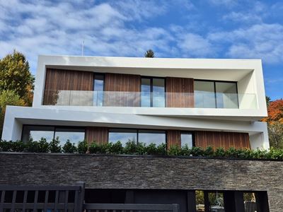 RD Praha Šárecké údolí - hranoly H55 mix dekorů KAŠTAN